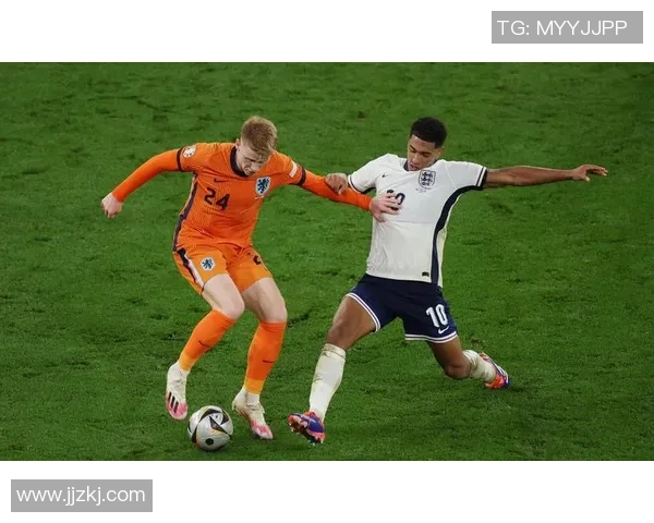 荷兰足球明星传奇故事全景揭秘与成就回顾